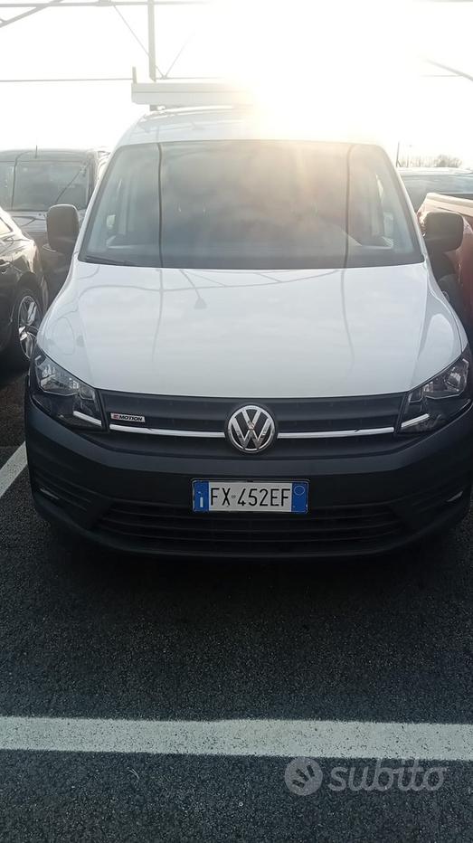 VOLKSWAGEN Caddy 4ª serie