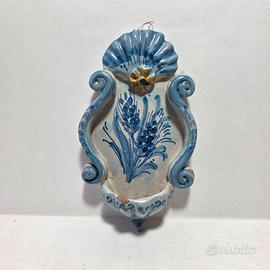 Vecchia Acquasantiera in Maiolica Blu e Bianca XX