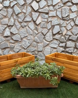 Fioriere rialzate in legno