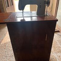 Macchina da cucire retrò “Jarvis”