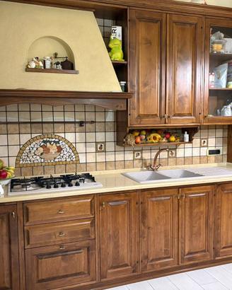 CUCINA COMPLETA LEGNO MASSELLO