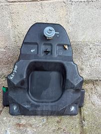 Serbatoi Yamaha Versity 300