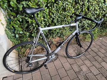 bici da corsa cannondale