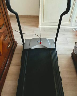 tapis roulant  turner xt700