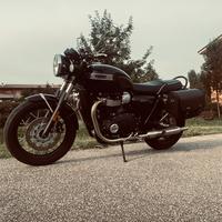 Triumph Bonneville T100