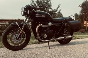 Triumph Bonneville T100