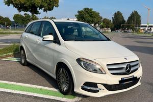 Mercedes Benz B class