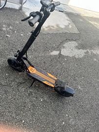 Monopattino elettrico RUITOO T2 MAX