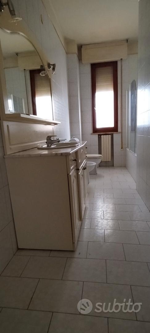 Appartamento oltre garage esclusivo - Vista 5