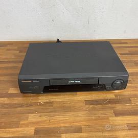 Video registratore a cassetta Panasonic NV-FJ603