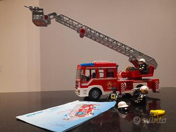 Playmobil autoscala Vigili del Fuoco

