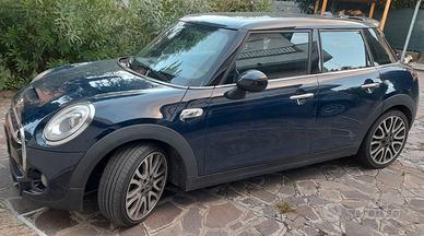 Mini 2.0 SD 5 porte allestimento JCW