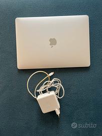 Mac book pro 13” del 2017