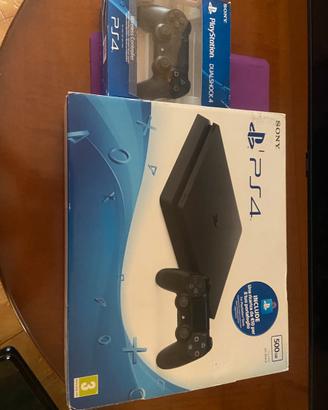 Playstation 4 + joystick + giochi e accessori