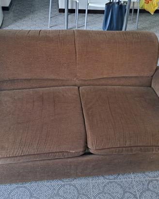 Divano letto a una piazza e mezzo