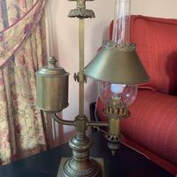 Lume a petrolio in ottone: Student lamp