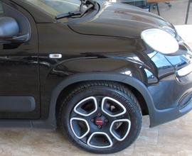 New Fiat Panda Hybrid City Cross (SCONTO ECOBONUS)