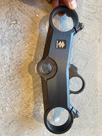 Piastra sterzo originale Suzuki Sv 1000