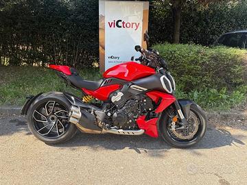 Ducati Diavel V4