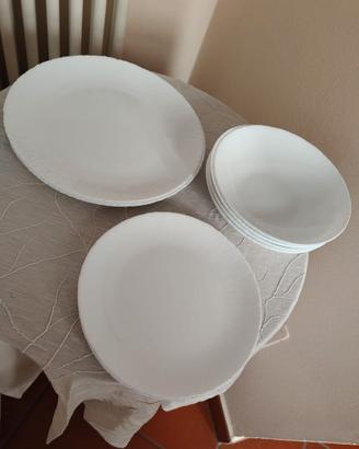 Piatti in ceramica