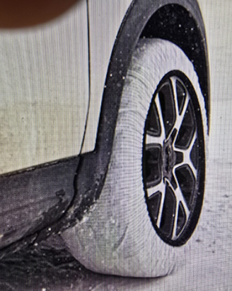 Venditore in concessionaria di auto