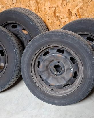 4b cerchi più gomme