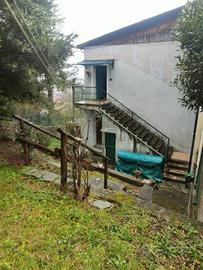 Villa di 100 m² con 3 locali e box auto a Casella