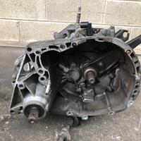 Cambio Renault Clio 2002 1598cc B. K4M A7 kw79