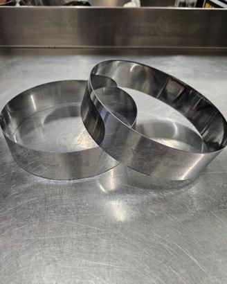 2 Stampi tondi professionali Paderno Ø18,5 acciai 