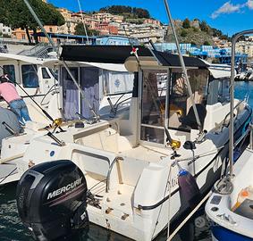Quicksilver Pilothouse 605 Mercury 150cv da pesca