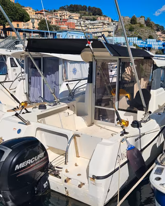Quicksilver Pilothouse 605 Mercury 150cv da pesca