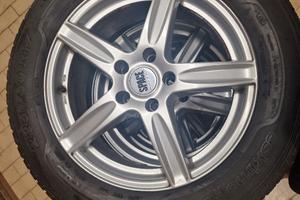 Gomme e cerchi  225/60/R17  da neve 