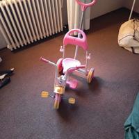 Triciclo Hello Kitty