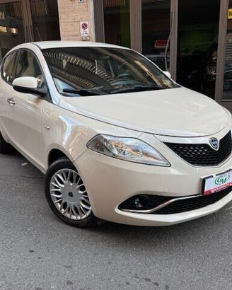 Lancia Ypsilon 1.3 MJT 16V 95 CV 5 porte - Euro 6