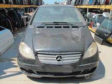 Ricambi usati per MERCEDES CLASSE A 180 CDI W169