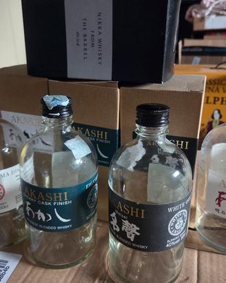 Lotto Akashi Bottiglie Whisky Vuote Collezionismo