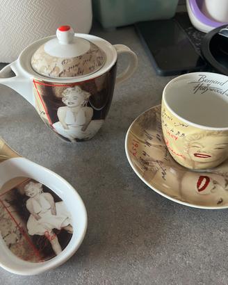 Set teiera tazza e poggiamestolo Marylin Monroe