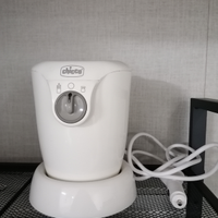 Scaldabiberon da viaggio e da casa