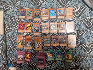 mazzo di Yu-Gi-Oh alanera 