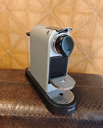 Macchina caffè NESPRESSO - Modello CITIZ