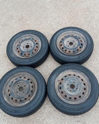 N.4 gomme semi nuove   175/65/14  82H