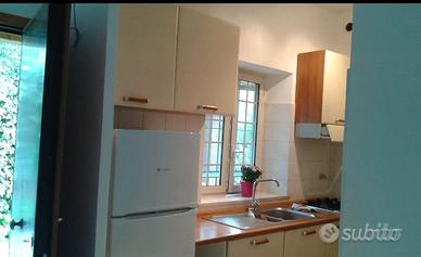 TOR VERGATA MONOLOCALE ARREDATO Ben COLLEGATO