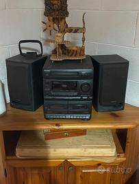 Radio  aiwa da collezione anni 90 funzionante