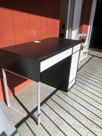 1 - Scrivania studio