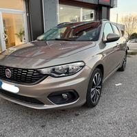 FIAT Tipo (2015-->) Tipo 1.6 Mjt S&S SW Easy