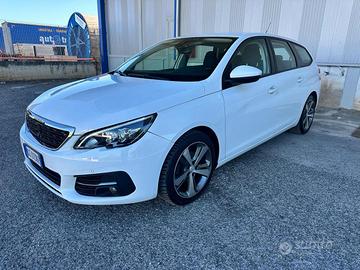 PEUGEOT 308 BUSINESS BLUEHDI 130 EAT8 S&S AUT