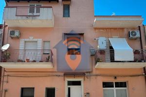 Castelvetrano 2 Appartamenti Con Annesso Terrazzo