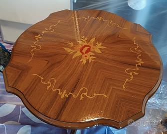 Tavolino classico (consegna inclusa)