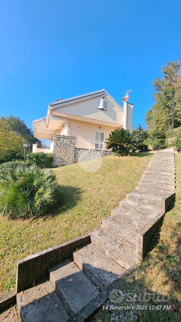VILLA SINGOLA A FROSINONE - View 3