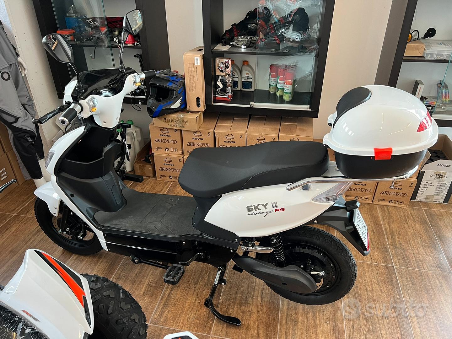 Motorcycle Sh 350 Repsol Prezzo Tamiya Repsol Honda RC213V 14